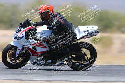 media/May-26-2024-TrackXperience (Sun) [[9b53715927]]/3-Level 2/Session 6 (Turn 7 Inside Speed Pans)/